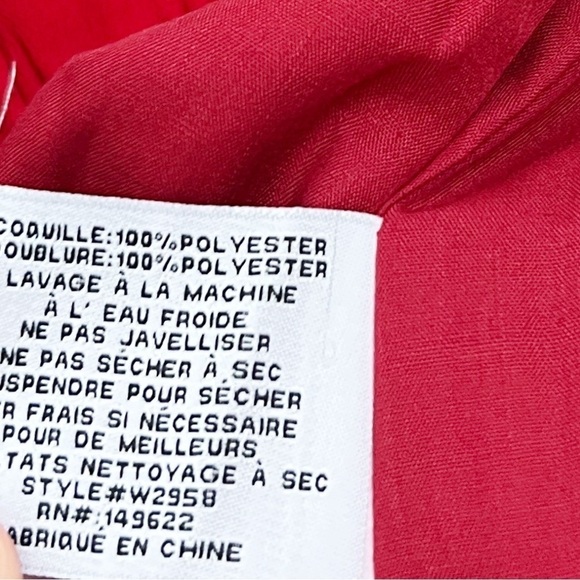 NWT Walter Baker Crepe Pleated High Waisted Shorts in Red - Picture 7 of 7